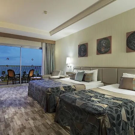 Kilikya Palace Goynuk 5*