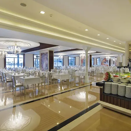 Rezort Kilikya Palace Goynuk Kemer